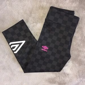 Youth capri leggings